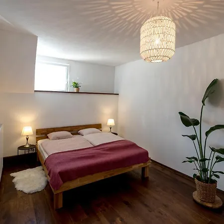 Loft - Im Herzen Der Altstadt アパート ムーラウ